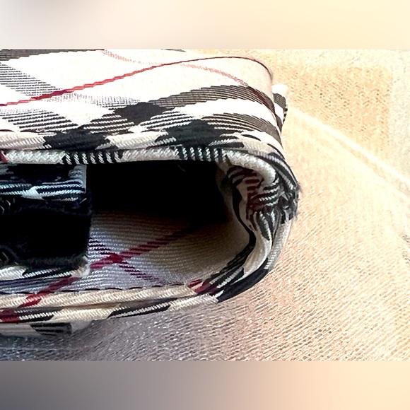 【☆JAPAN☆】Auth Burberry Blue Label Beige Nova Check Top Handle Handbag - Picture 11 of 15